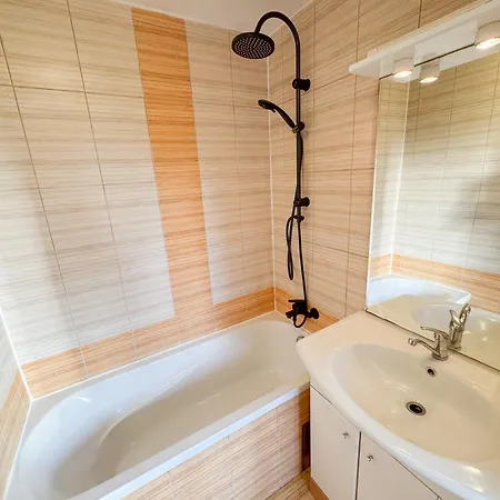 Apartment Vyhlidka 3 Cb *