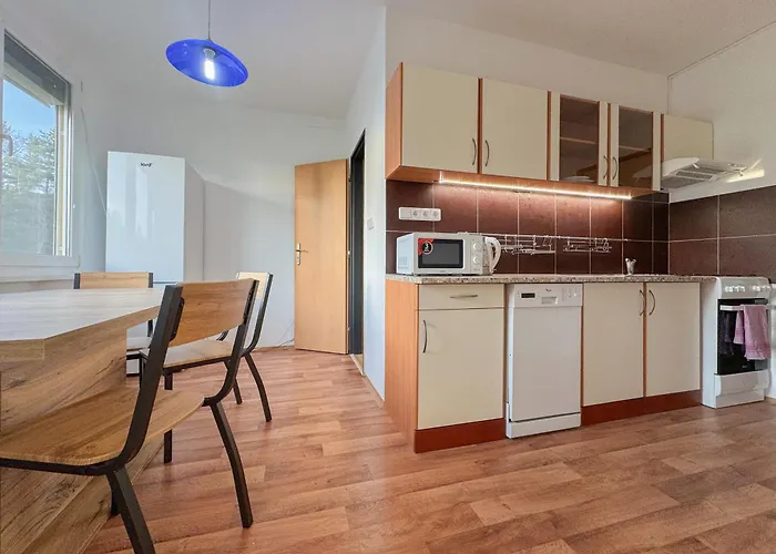 Vyhlidka 3 Cb * 체스케부데요비체